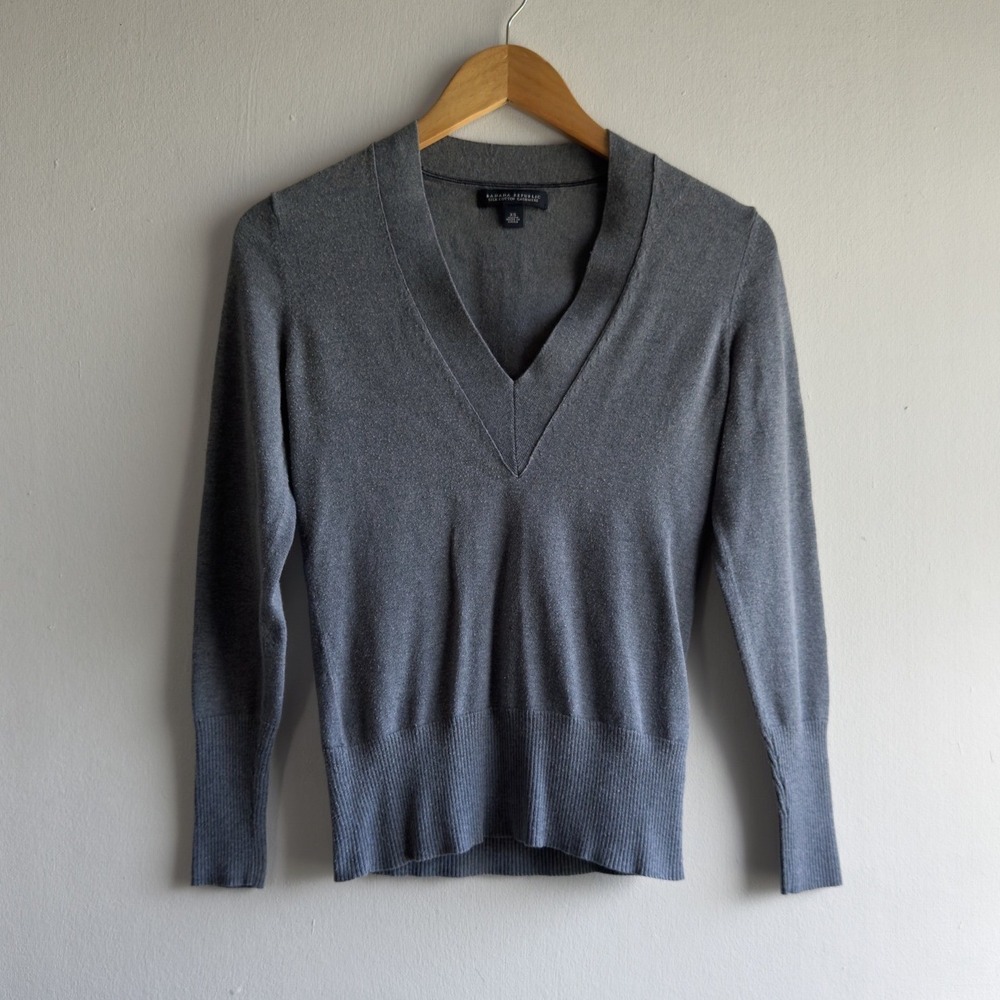 Banana Republic Silk Cotton Cashmere V-Neck Sweater Womens XS Gray Minimalist